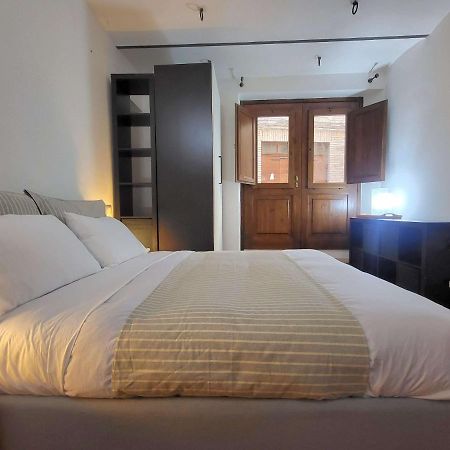 Appartamento Davanti Al Porto Romano Bevagna ภายนอก รูปภาพ